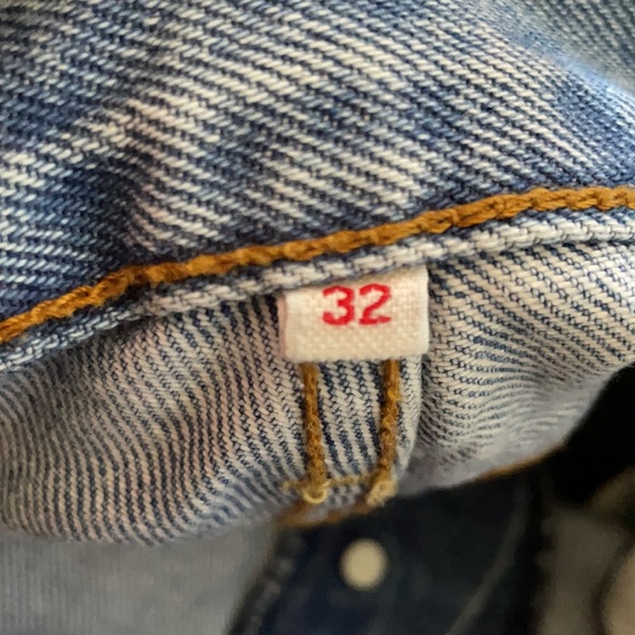 Levi’s Cut Off Shorts Sz  32 - Picture 8 of 9